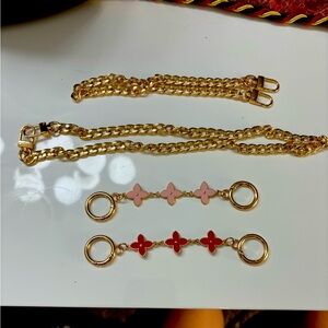 2 bag extenders and 8" and 10" chains
